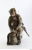  Photos Frankie Perry Army USA Recon - Poses kneeling whole body 0009.jpg